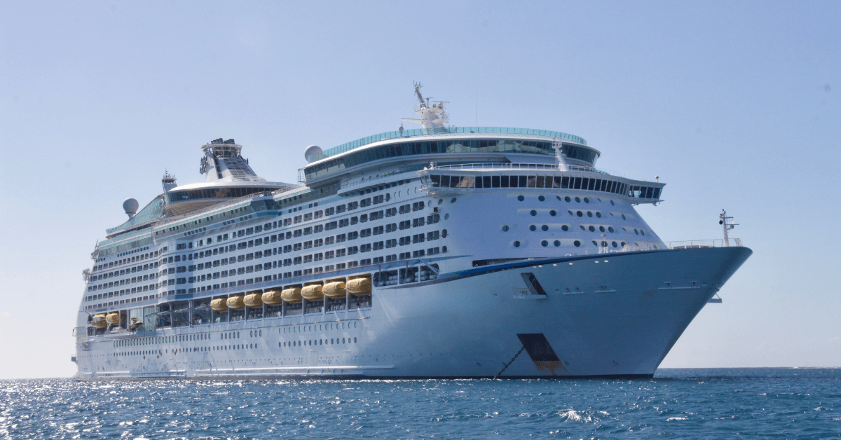 Cruise ship