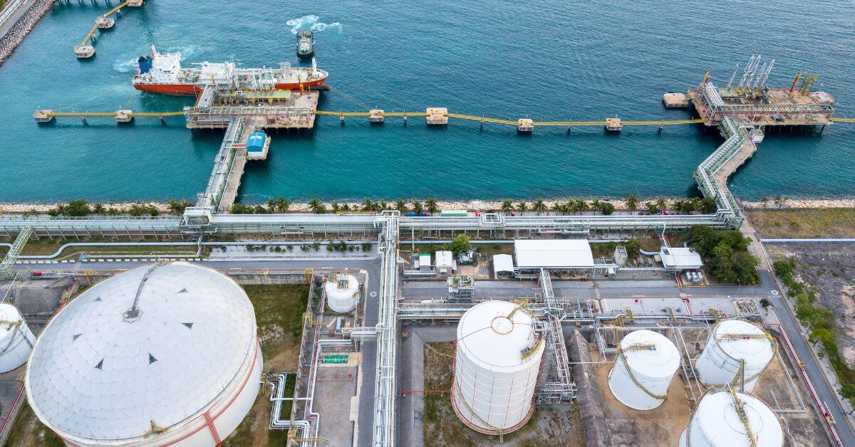 oil tanker