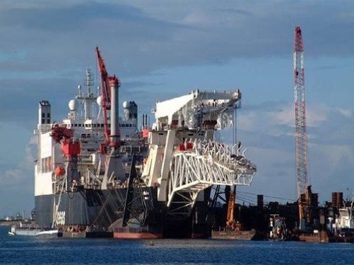 Solitaire – The Largest Pipe Laying Vessel in the World