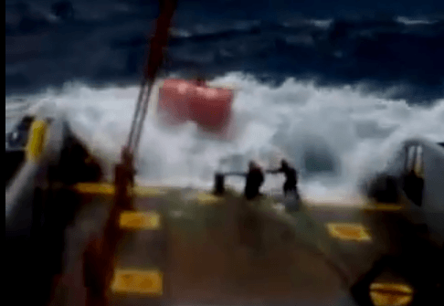 Watch: Dangerous Anchor Handling Process, Crew Life at Risk