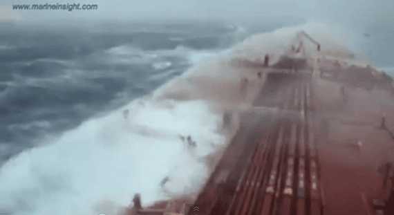 Video: Huge Tanker Ship In Storm With Heavy Winds
