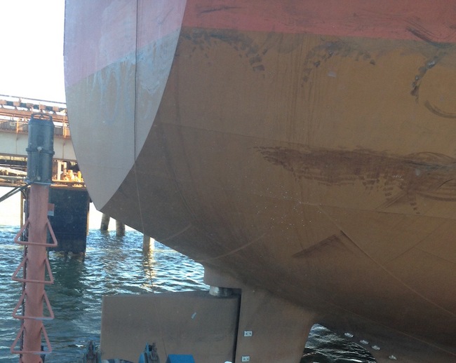 Real Life Accident: Crew Member Suffers Injury During Mooring Operation