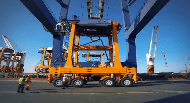 Watch: Timelapse Video Of Straddle Carrier Delivery