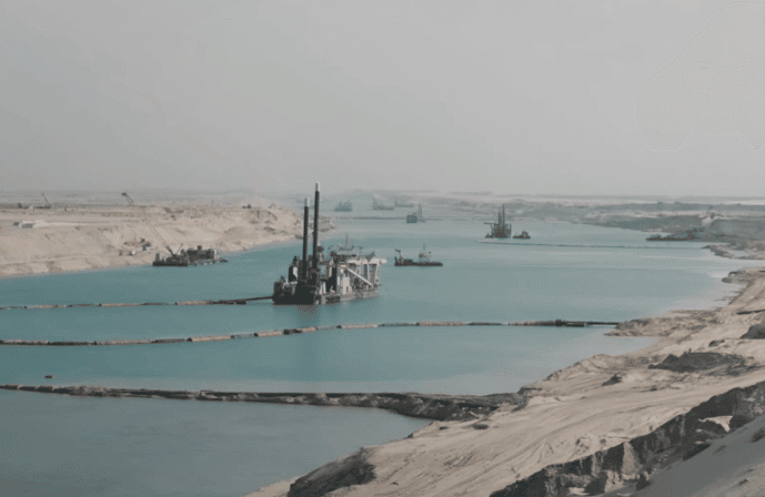 Watch: Suez Canal Expansion – A Race Against The Clock