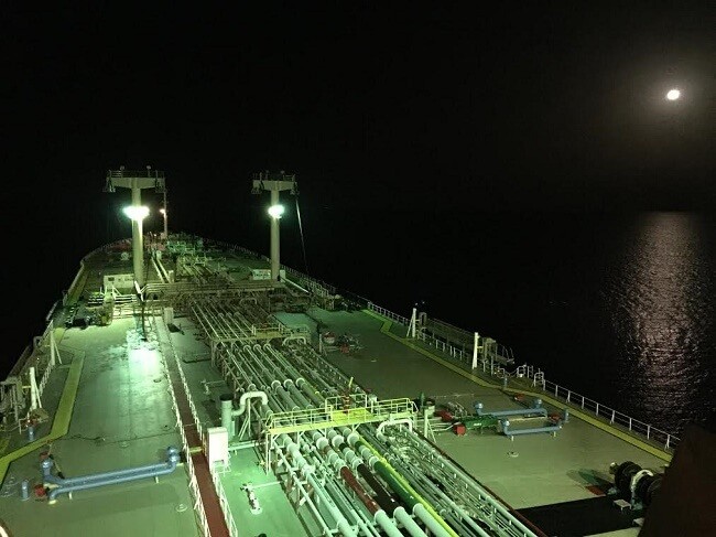Unsold Oil Stuck On Tankers Threatens World Market Gridlock