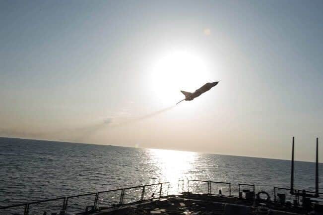 Video: Russia Jets Make ‘Simulated Attack’ Passes Near U.S. Destroyer