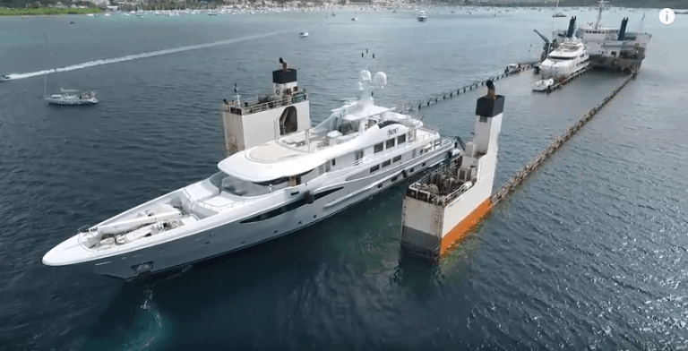 Watch: Amazing Aerial Video Of Yacht Carrier – Super Servant 4 At Work