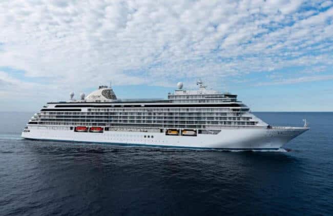 Fincantieri Launches “Seven Seas Splendor” In Ancona
