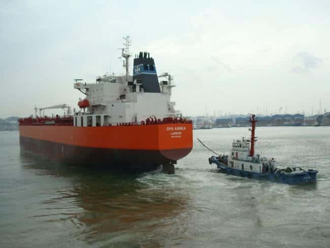 Chemical Tanker Attacked by Six Pirates Off Somalia