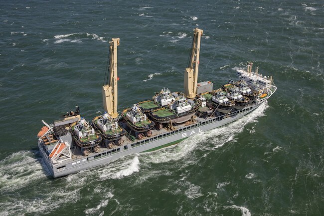 Damen vessel transport has arrived in the Port of Rotterdam (2) (1)