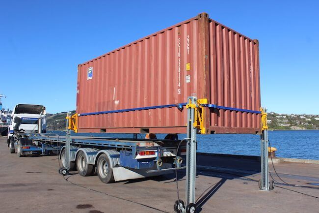 Intermodal USA To Showcase World’s First Portable System For Lifting Containers