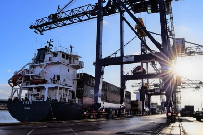 Port Of Hull’s Mega Container Cranes Off To A Strong Start