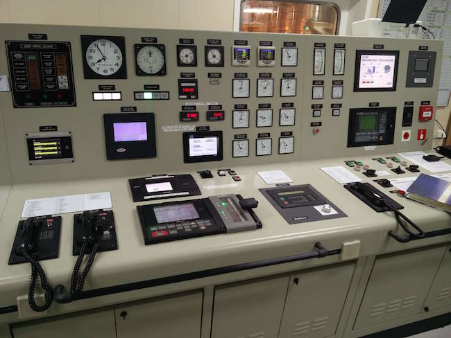  sala de controle do motor UMS