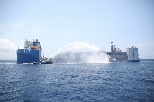 Floating Docks Arrive at Damen Shiprepair Curaçao