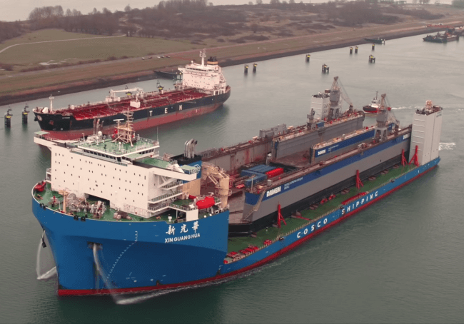 Watch: Transporting Two Floating Dry Docks For Damen Shiprepair Curaçao