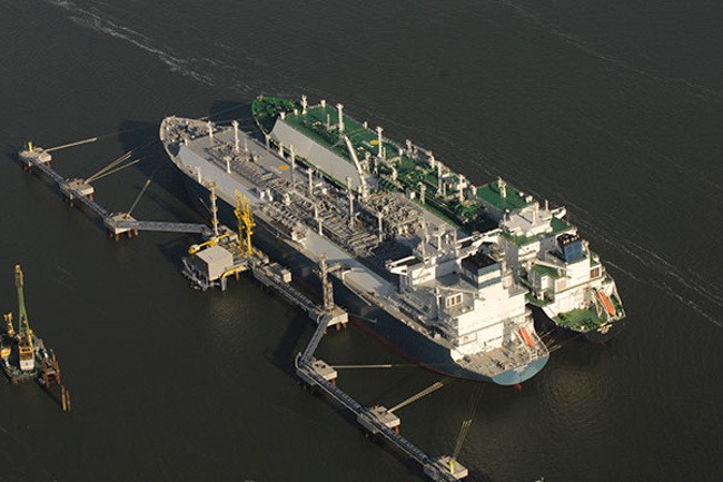 Hoegh LNG Collaborates With Stolt-Nielsen & Golar LNG To Create Small-Scale LNG Market Leader