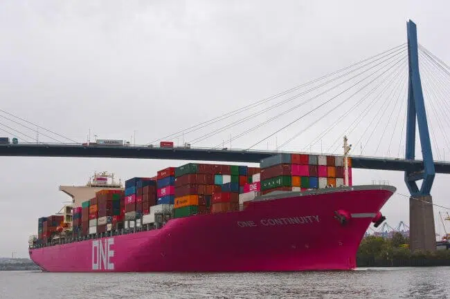 Port Of Hamburg Welcomes Ocean Network Express’ First ‘Pink Lady’ ONE Community