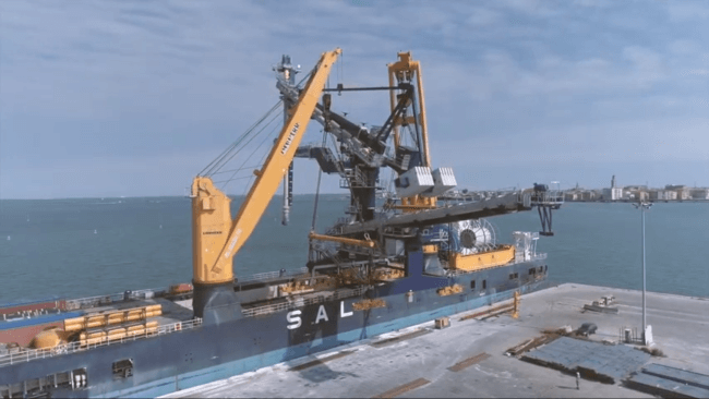 Watch: SAL’s Spectacular Heavy Lift Loading 614 t Siwertell Ship Unloader