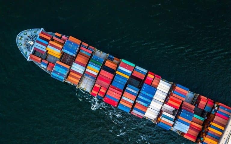 10 Things You Use Every day are Shipped by Cargo Ships
