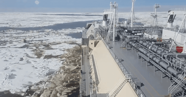 Watch: Teekay’s Ice-Class Arc7 LNGC Eduard Toll Transiting Northern Sea Route