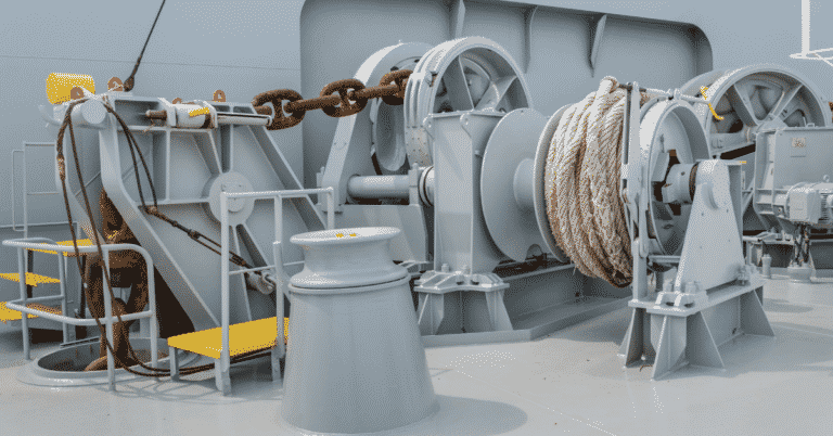 8 Ways To Optimize Lubricating Oil Usage On Ships