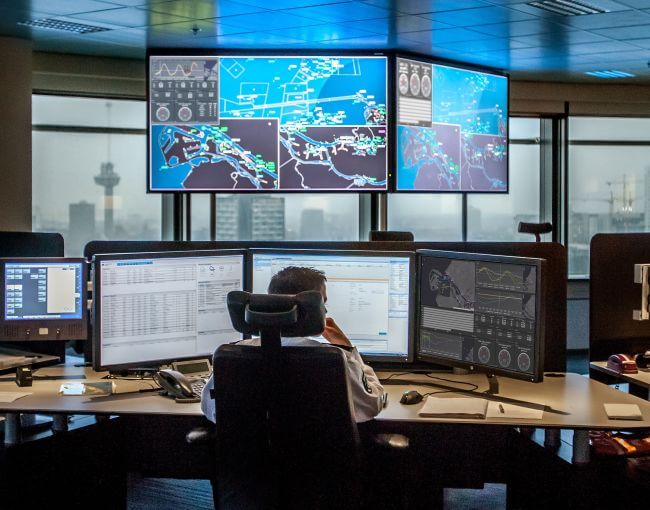 Port of Rotterdam puts Internet of Things platform into operation