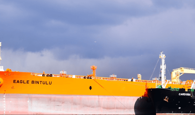 AET Tankers’ Newest Aframaxes Make Maiden LNG Bunkering At Port Of Rotterdam