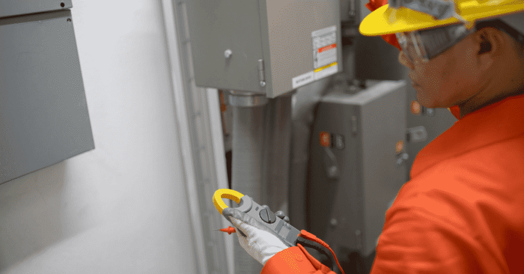 How to Do Busbar Inspection and Maintenance on Ships