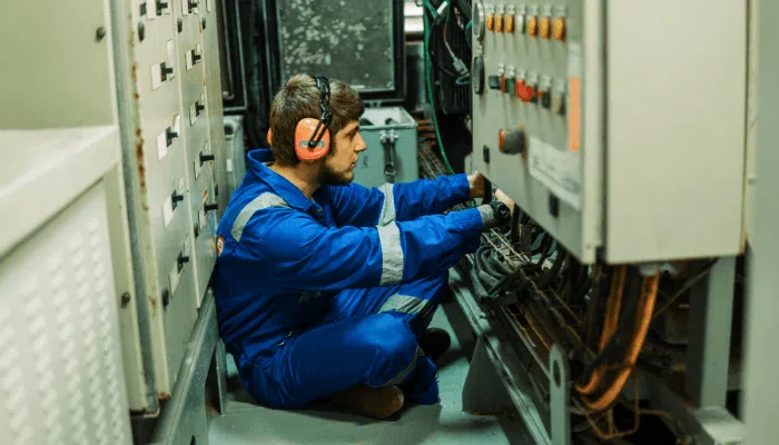 maintenance onboard ships