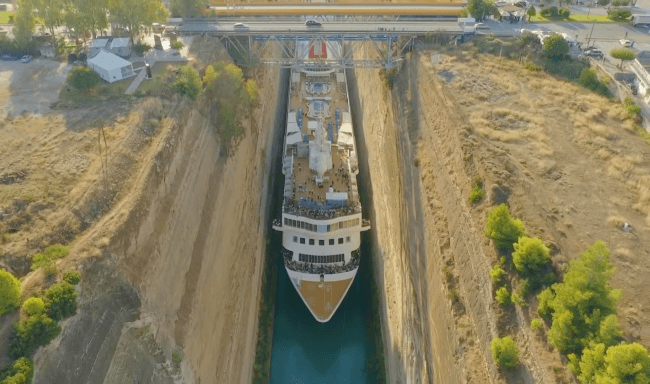 the longest cruise ship to pass through corinth canal