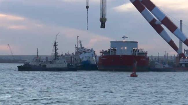 Watch: Biggest Sea Crane In Black Sea Refloats ‘Queen Hind’ Ship