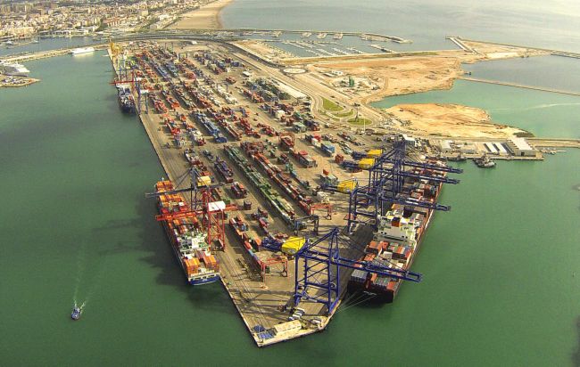 APM Terminals Valencia Certified As Authorised Economic Operator