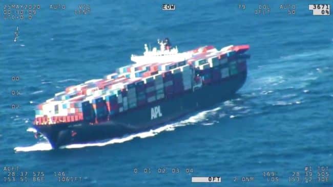 Video: 43 Containers Lost, 74 Damaged On Container Ship ‘APL England’ Due To Rough Weather Video 43 Containers Lost, 74 Damaged On Container Ship 'APL England' Due To Rough Weather_4