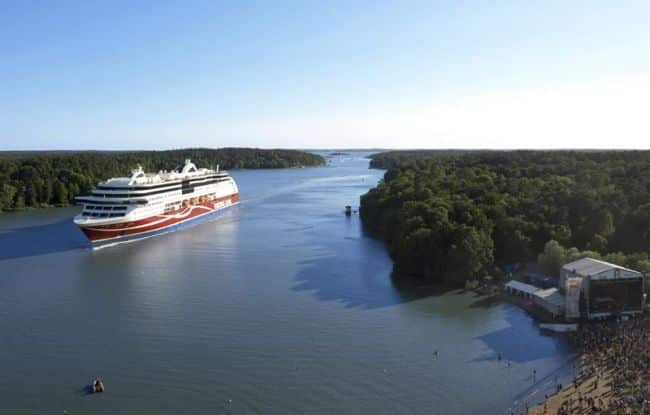 Viking Line To Start Passenger Service Again For Essential Traffic From May 14