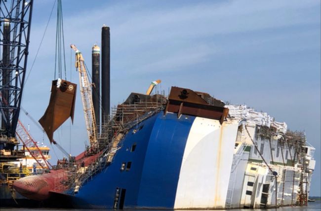 Cargo Ship “Golden Ray” Salvaging Operations Resume After No New COVID-19 Cases Reported