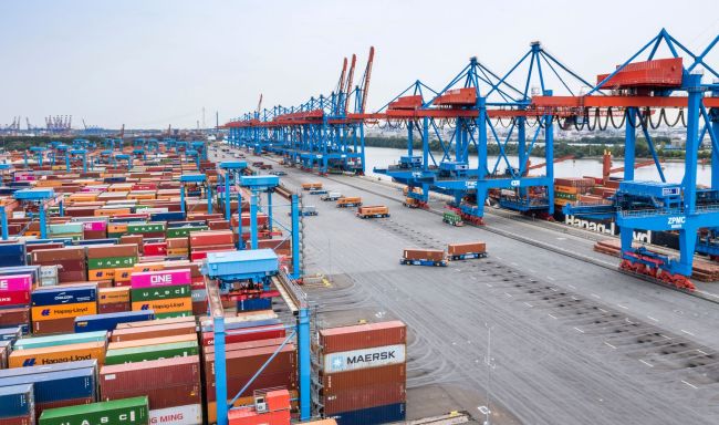 HHLA Becomes One Of World’s First Ports To Implement Machine Learning To Increase Productivity