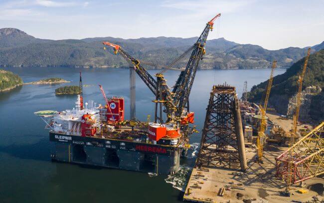 World’s Most Sustainable SSCV “Sleipnir” Breaks Own Record With 10100 mT Jacket Lift