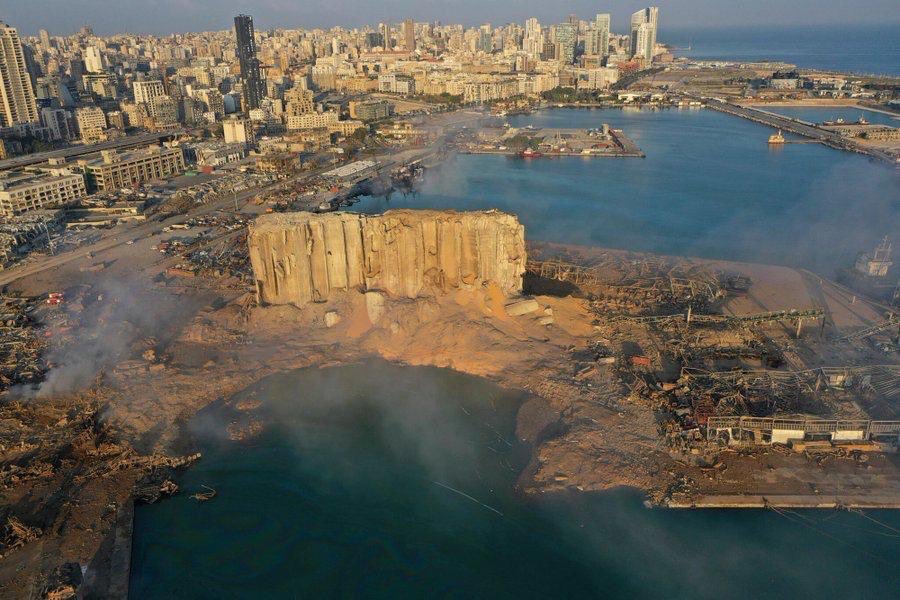 Beirut port after explosion photo - Sarah Abdallah