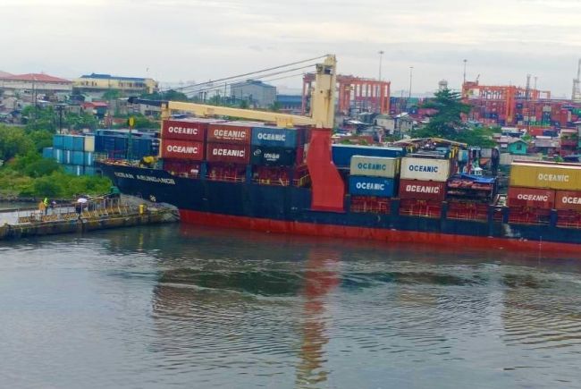 Cargo Vessel Rams Into Manila Harbor