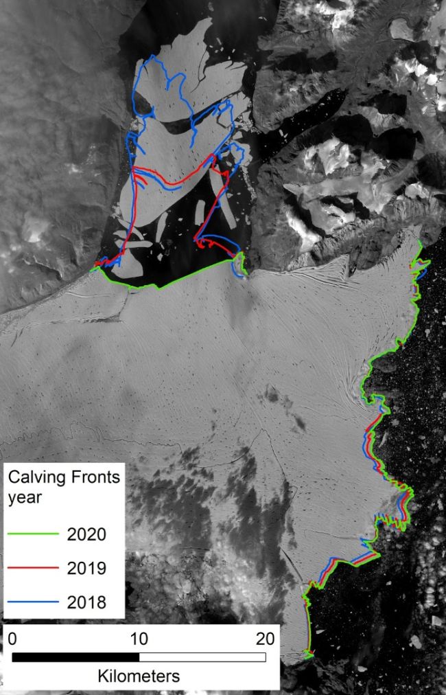 Disintegration at the northern tributary of the Arctic’s largest remaining ice shelf showing disintegration at the Spalte glacier, northern tributary to the Nioghalvfjerdsfjorden Glacier with minor advance elsewhere. Source: EU Copernicus Sentinel-2B image S2B_MSIL1C_20200827T152809 modified by GEUS