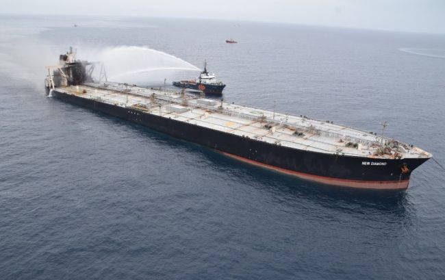Bunker Spill Reported From VLCC, As MT New Diamond’s Rear-Portion Sinks By 3 Feet After Reignition Of Fire
