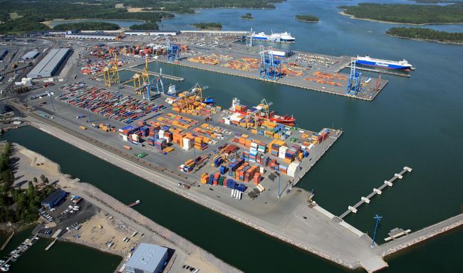 APM Terminals’ Finnish Terminals Welcome Larger Cranes To Increase Capacity And Efficiency