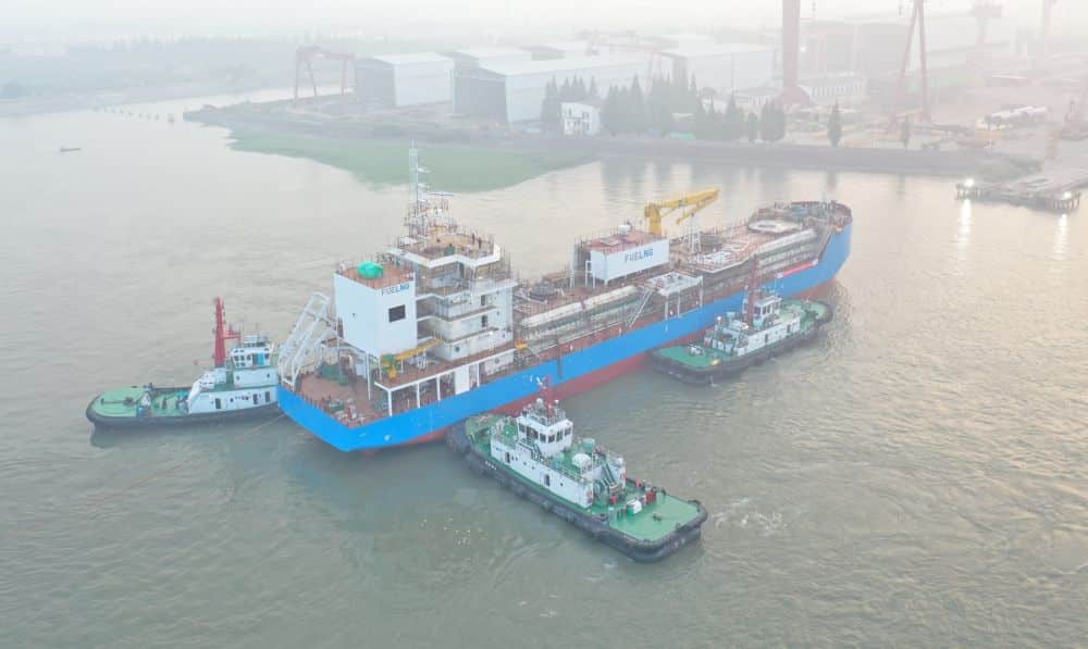 First LNG Bunkering Vessel In Singapore