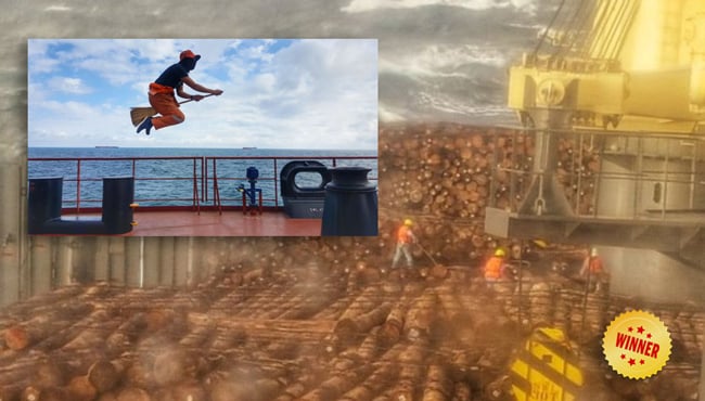 This Photo Wins ITF Seafarers’ Trust ‘Still At Sea’ Photo Competition