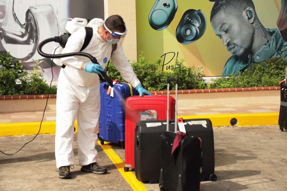 seafarers crew change luggage sanitizing