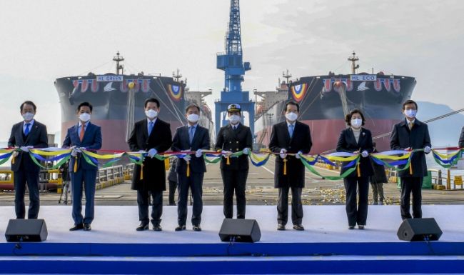 HSHI to Deliver World's 1st LNG-fueled Large Bulk Carriers