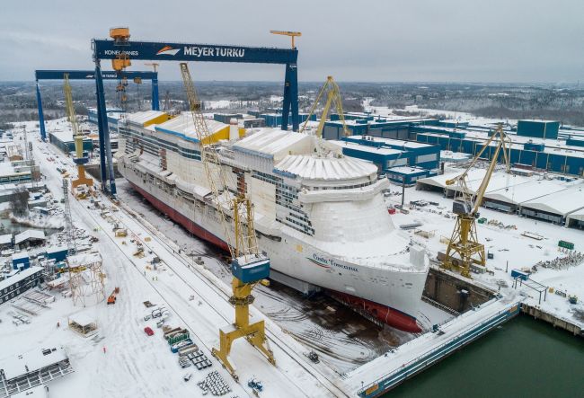 Costa Cruises Celebrates Float-Out For New LNG Flagship ‘Costa Toscana’