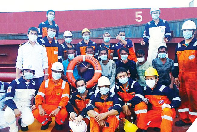 Team Sagar Shakti with the rescued seafarers