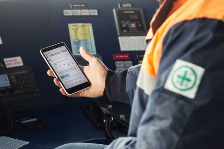 Stress Awareness Month: Hanseaticsoft Helps Support Seafarers’ Mental Wellbeing With Technology