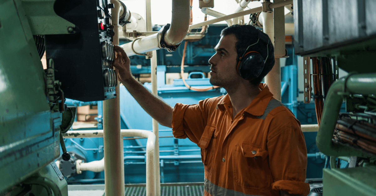marine engineering jobs cruise ships